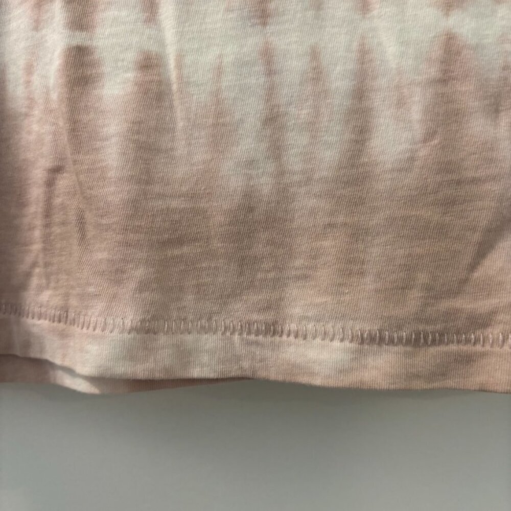Universal Thread Tan and White Tie Dye V Neck T Shirt - Picture 5 of 6